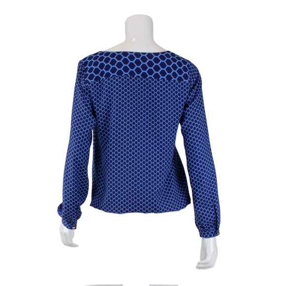 Beautiful Ann Taylor blouse - Picture 3 of 4